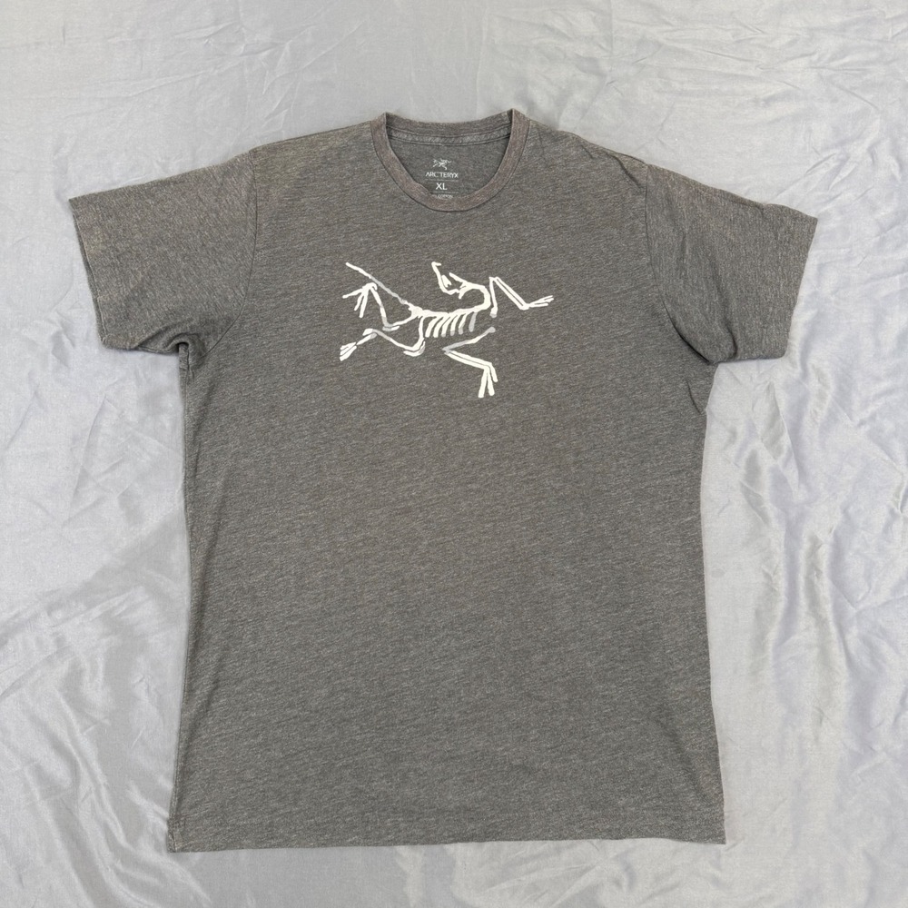 Arcteryx Mens XL Charcoal Grey Heather Bird Skeleton Logo Cotton Graphic T-Shirt
